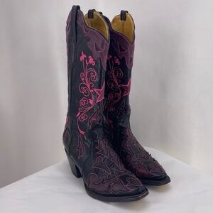 Bodacious black and pink cowboy boots